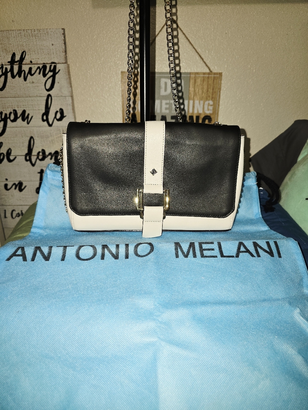 ANTONIO MELANI Black and Cream Chain Strap Crossbody Bag